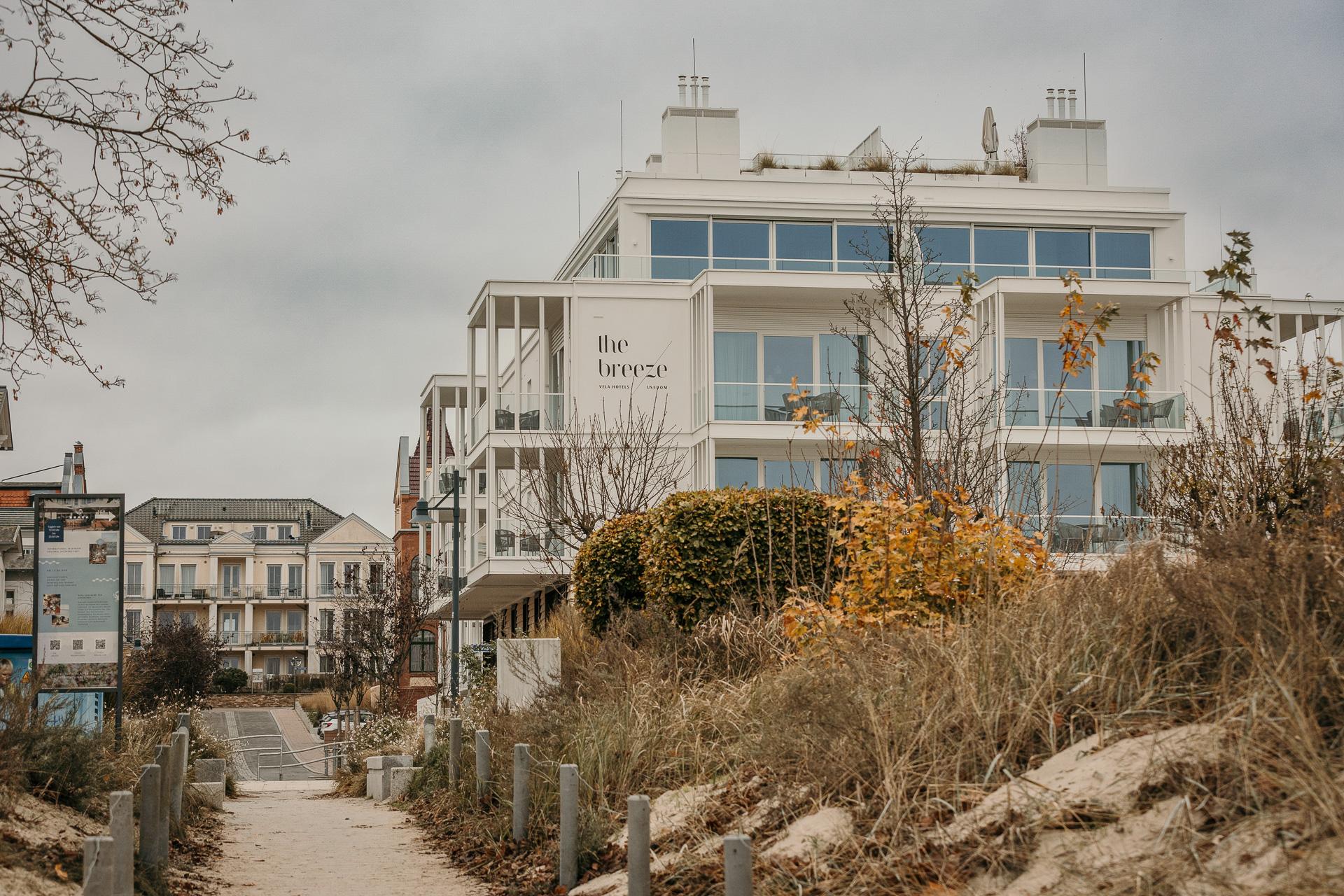 Familienhotel Usedom - the breeze 1 Familienhotel Fotos - the breeze Usedom - Blick vom Strand